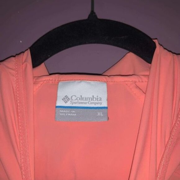 Columbia Rain Jacket - Picture 4 of 4